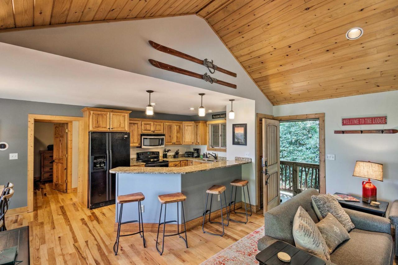 Cabin With Hot Tub And Mountain Views Less Than 5 Mi To Boone Блоуинг-Рок Экстерьер фото