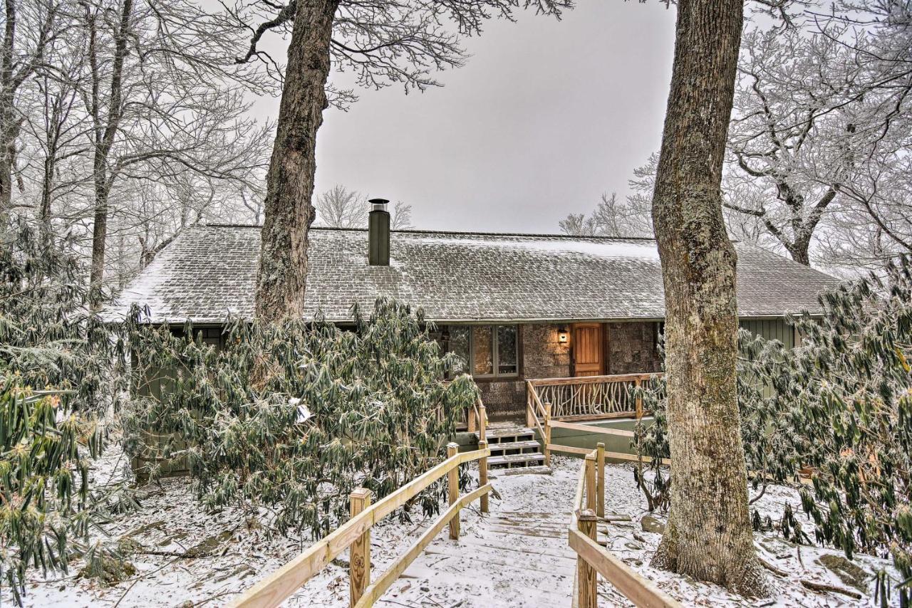 Cabin With Hot Tub And Mountain Views Less Than 5 Mi To Boone Блоуинг-Рок Экстерьер фото